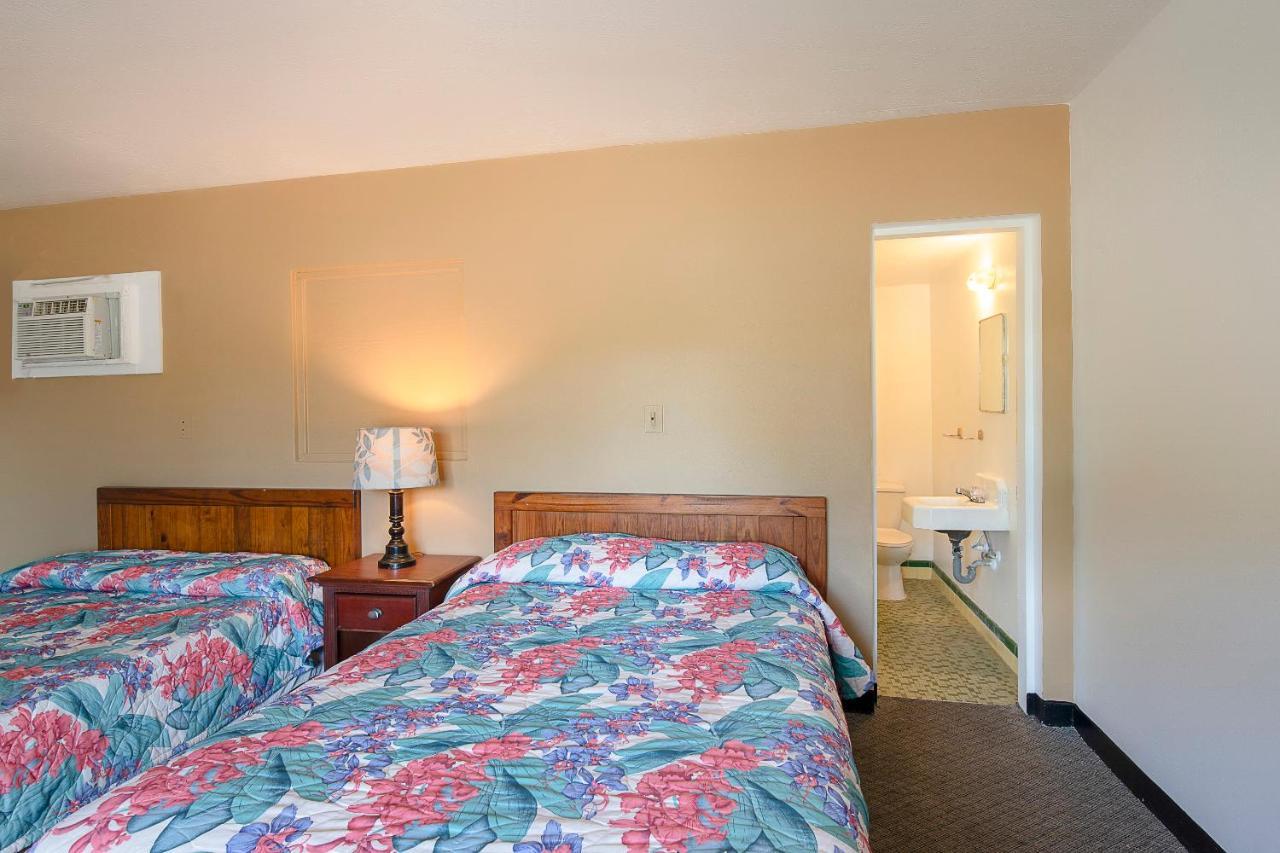 Hotel O Near Fanning Springs State Park Us Hwy 98 Old Town Eksteriør billede